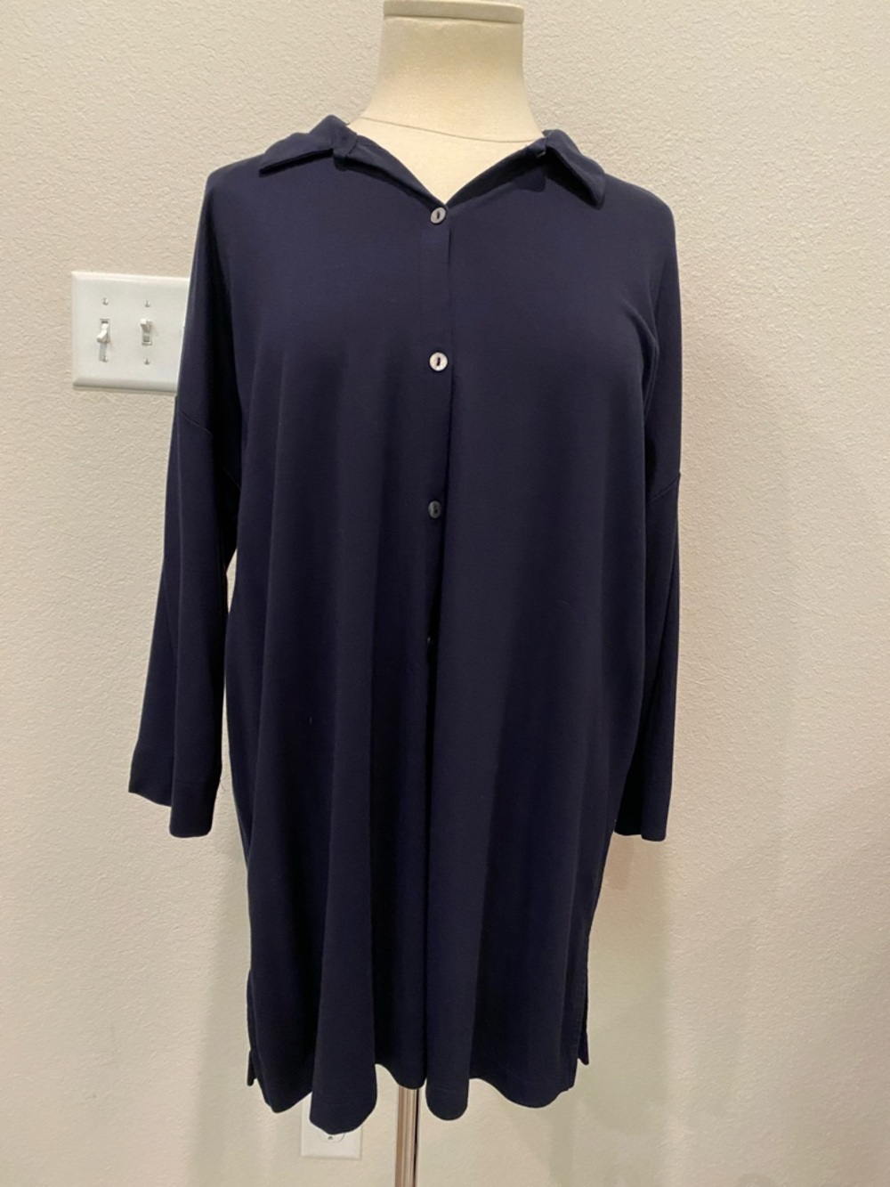 J. Jill Navy Button Down Shirt Knit Sz Large